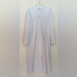 Classic White Choir Robe with Front Zipper
